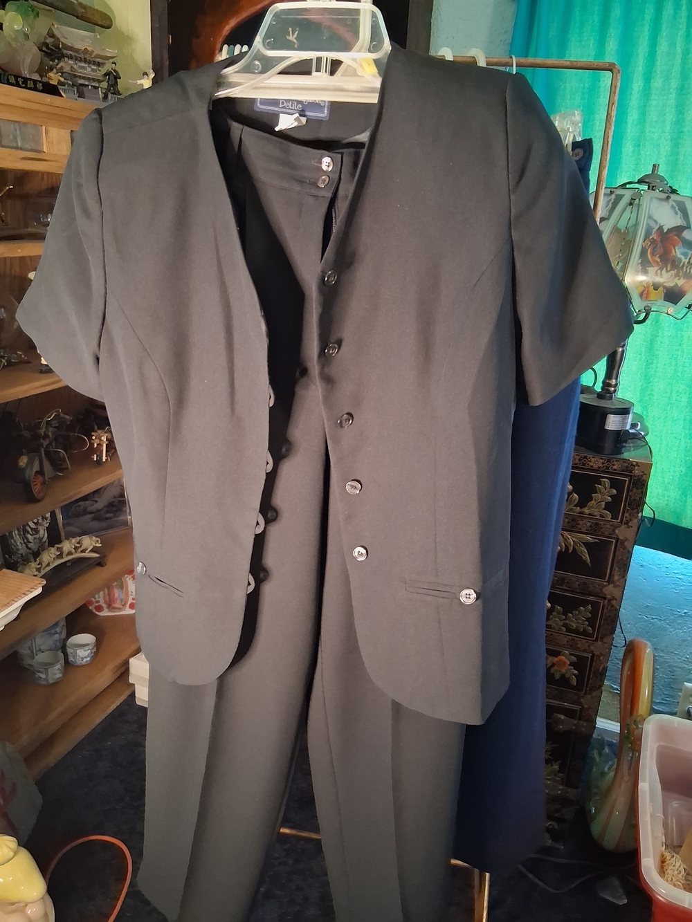 Black Women's Short Sleeve Blazer Suit Jacket With Matching Pants